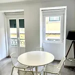 New Luxury - Center *